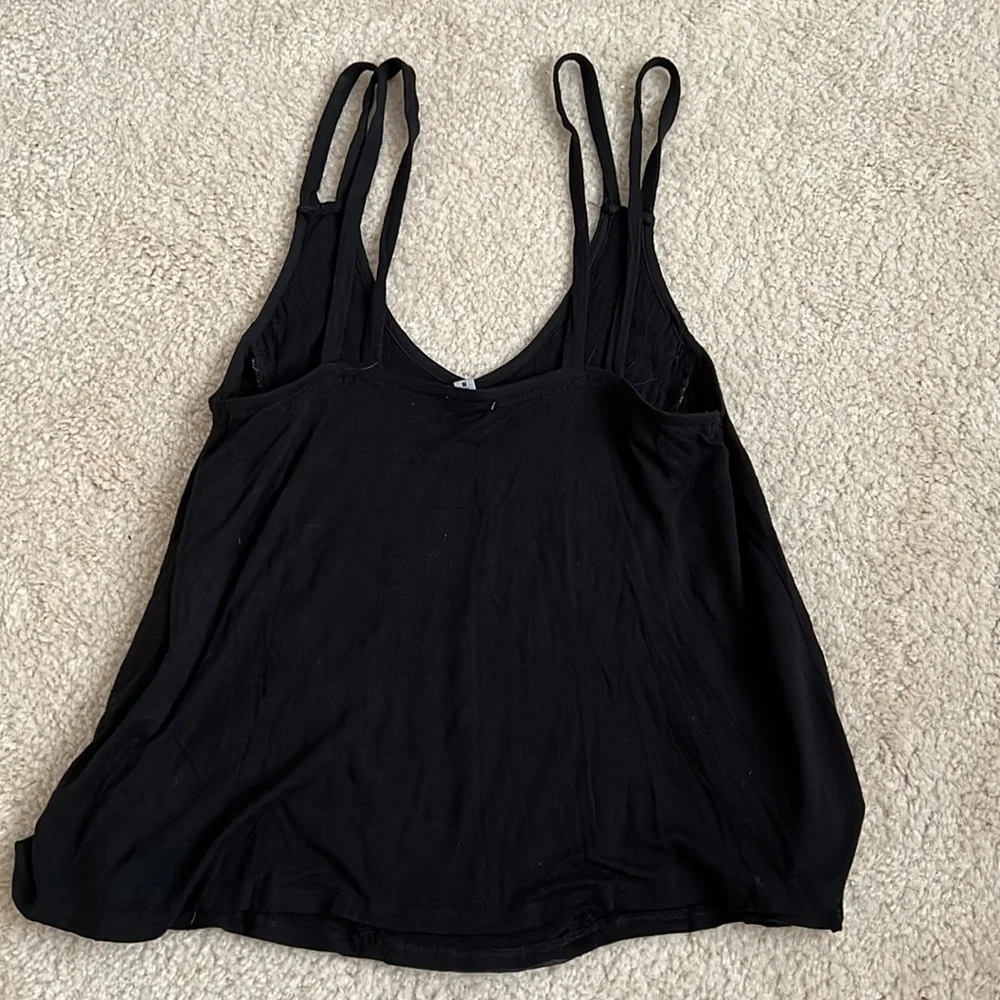 Retro Style Beaded Tank Top - Picture 3 of 4